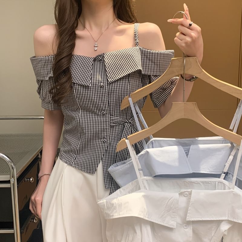 Asymmetric Cold-Shoulder Short-Sleeved Shirt