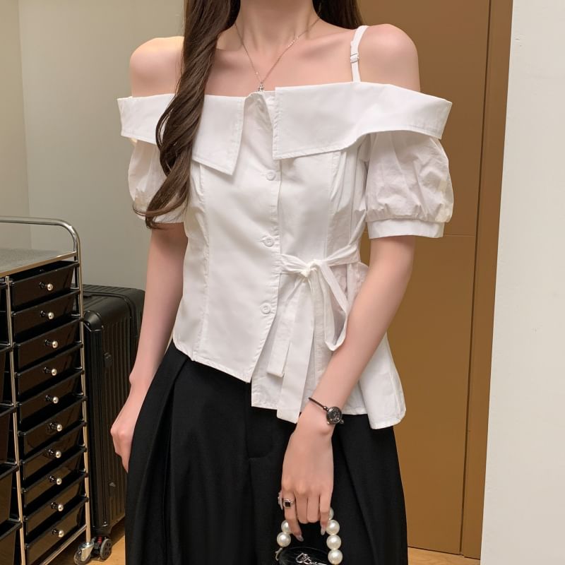 Asymmetric Cold-Shoulder Short-Sleeved Shirt