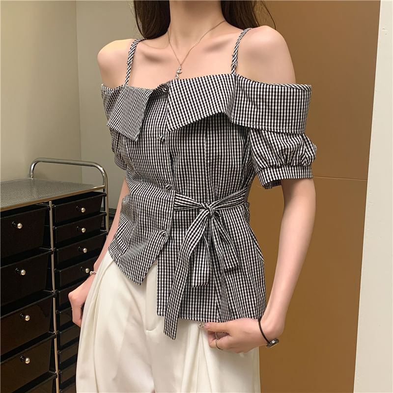 Asymmetric Cold-Shoulder Short-Sleeved Shirt