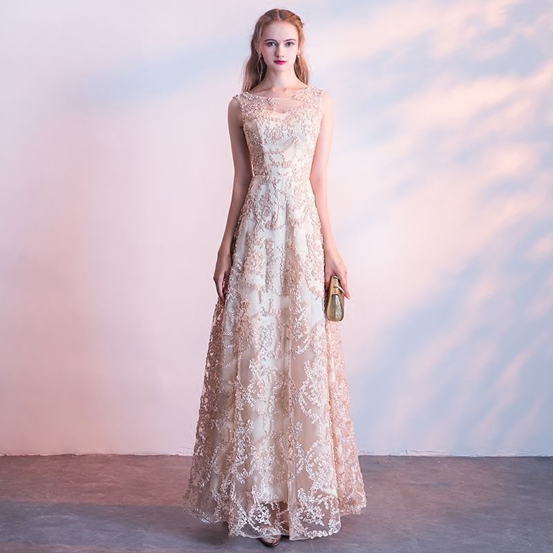 Embroidered Gown Neck Crew 3/4-Sleeve A-Line Evening Mesh Sleeveless /