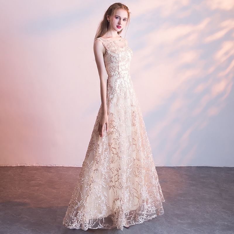 Embroidered Gown Neck Crew 3/4-Sleeve A-Line Evening Mesh Sleeveless /