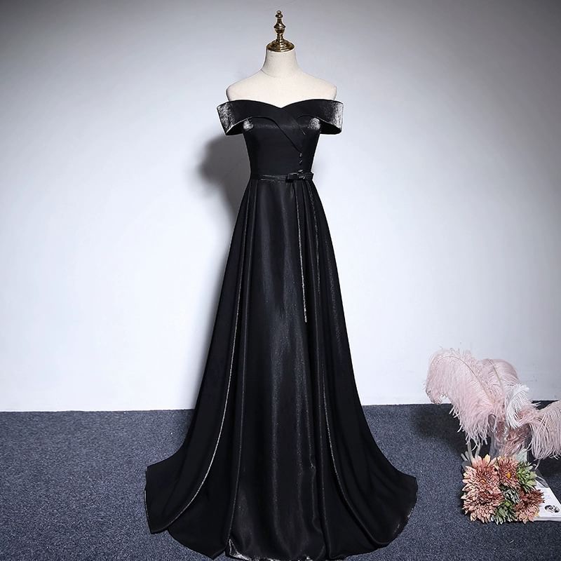 Off-Shoulder Plain A-Line Satin Evening Gown
