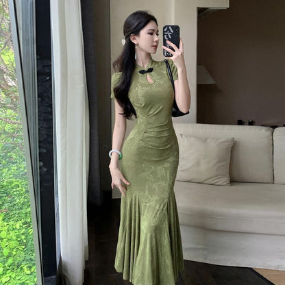 Short-Sleeve Jacquard Cutout Midi Mermaid Qipao