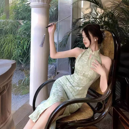 Sleeveless Floral Slit Maxi Qipao