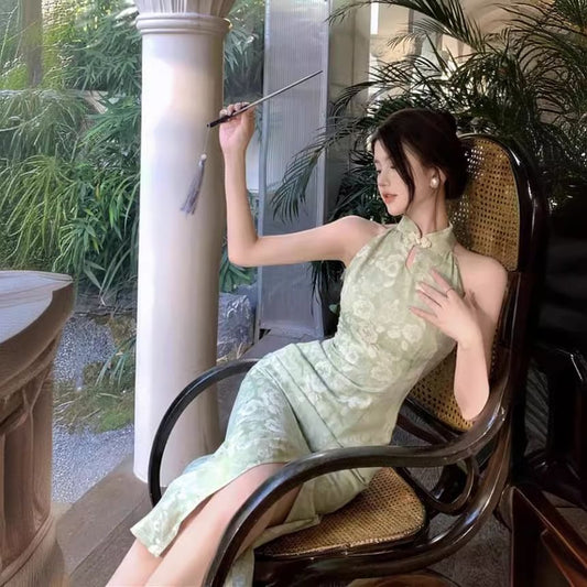 Sleeveless Floral Slit Maxi Qipao