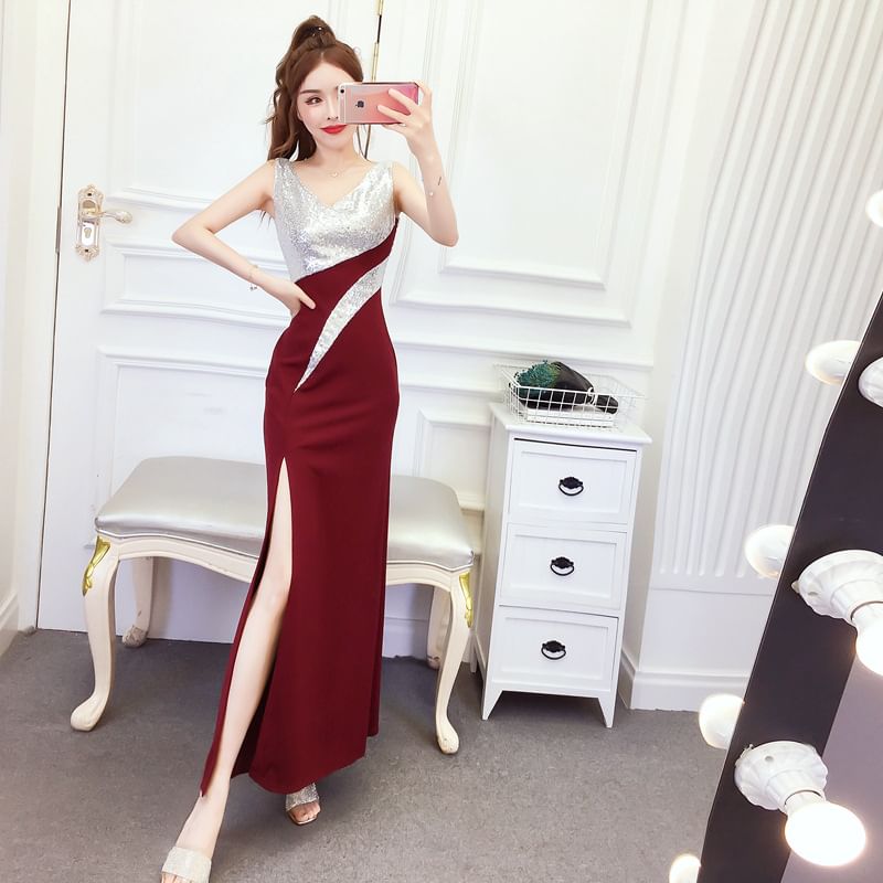 Sleeveless V-Neck Sequin Panel Open Back Slit Mermaid Evening Dress