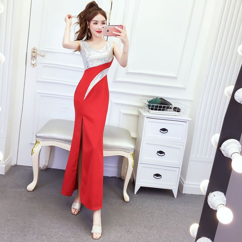 Sleeveless V-Neck Sequin Panel Open Back Slit Mermaid Evening Dress