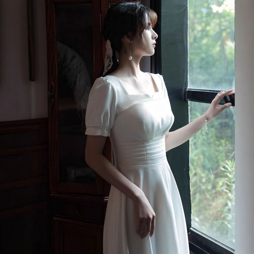 Puff-Sleeve Notch Neck Plain Faux Pearl Accent Midi A-Line Wedding Dress