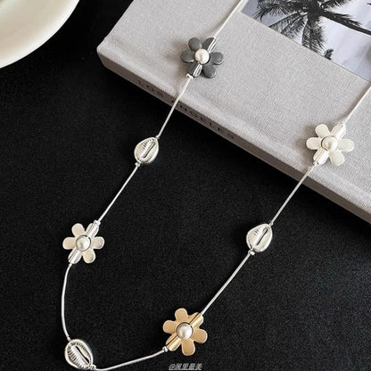 Pearl Necklace Long Flower Faux