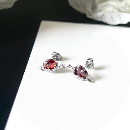 Rhinestone Stud Heart Ear