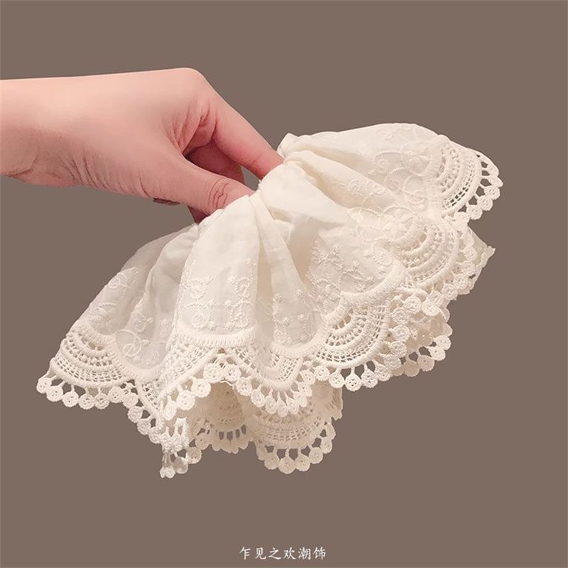 Scrunchie Ruffle Lace Trim