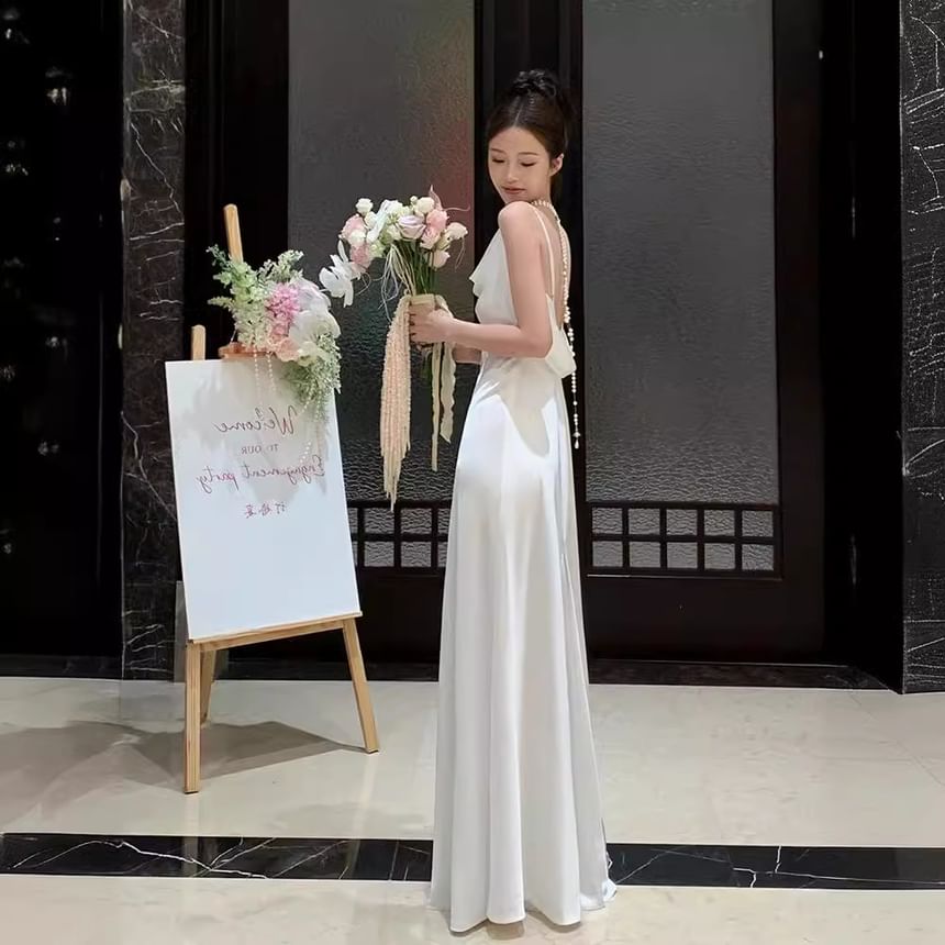 Spaghetti Strap Plain Wedding Gown