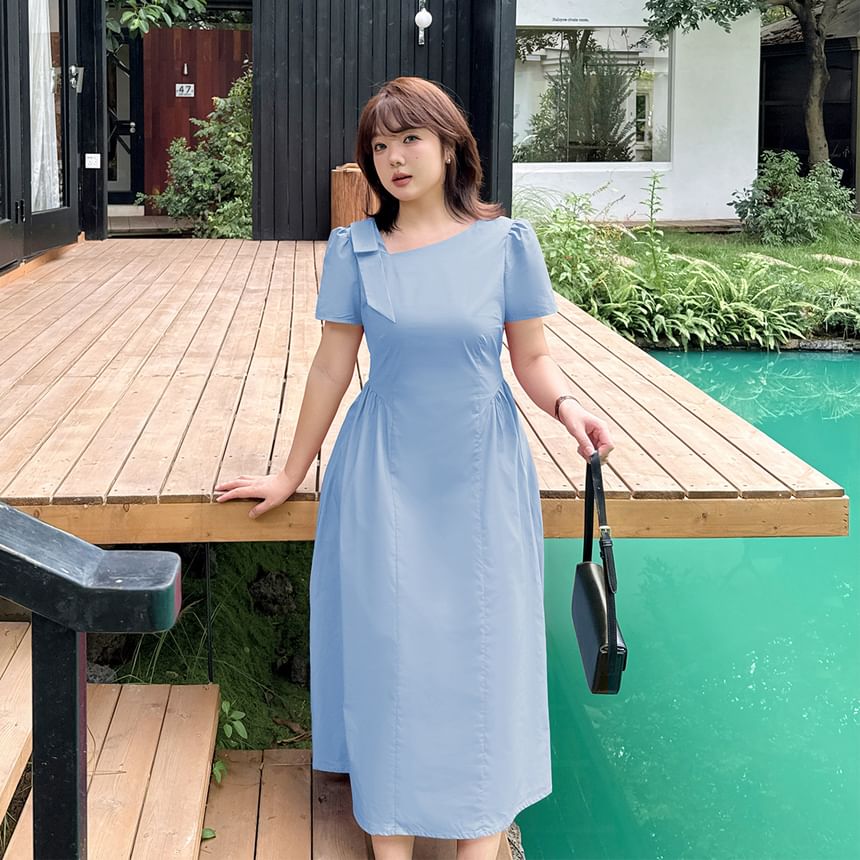 Plus Size Short Sleeve V-Neck Plain Midi A-Line Dress