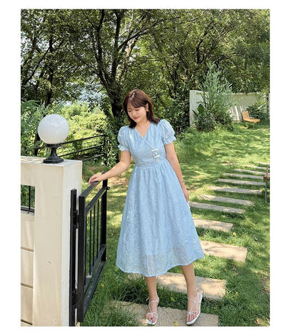 Plus Size Short Sleeve V-Neck Floral Embroidered Midi A-Line Dress