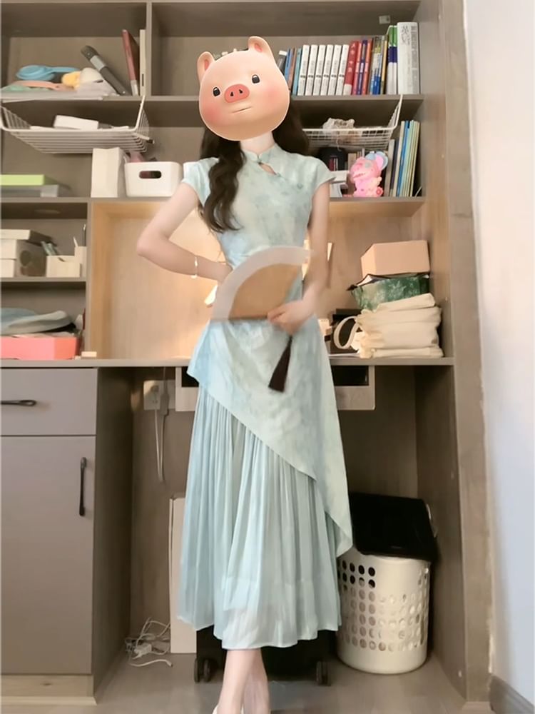 Short-Sleeve Floral Panel Midi A-Line Qipao