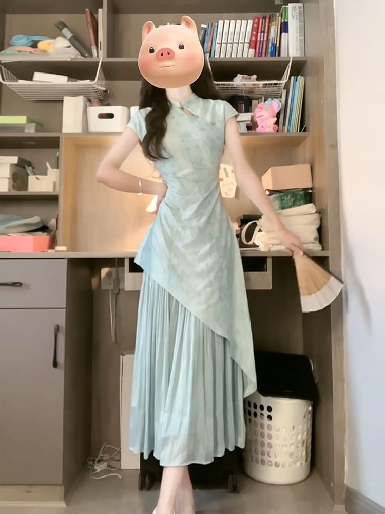 Short-Sleeve Floral Panel Midi A-Line Qipao