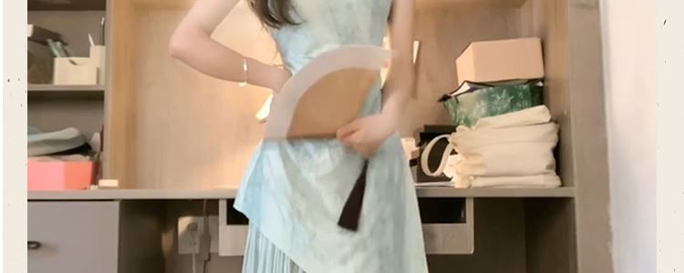 Short-Sleeve Floral Panel Midi A-Line Qipao