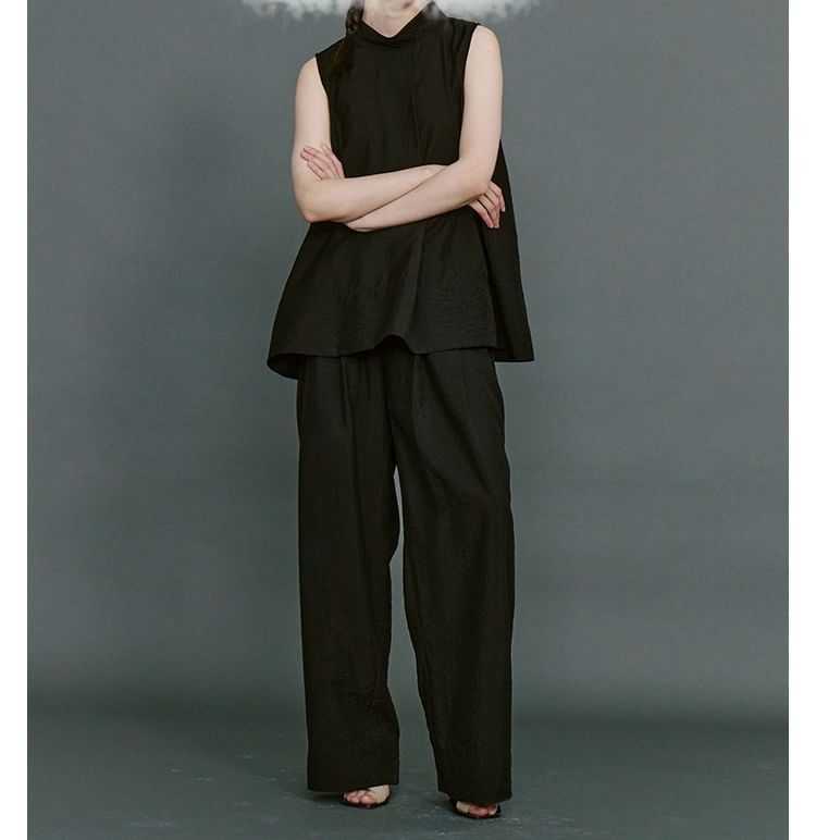 Plain Mock Neck Sleeveless Top / Wide-Leg Pants