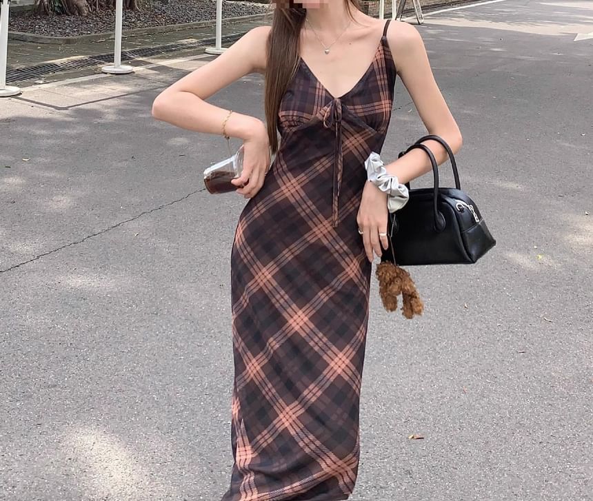 Maxi Sleeveless V-Neck Plaid Print Dress