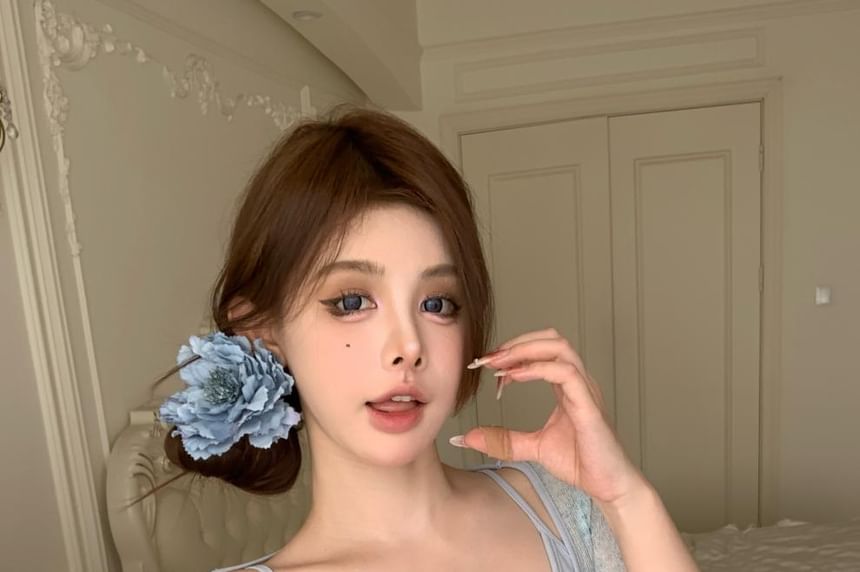 Neck Short-Sleeve Top Set: Square Camisole +