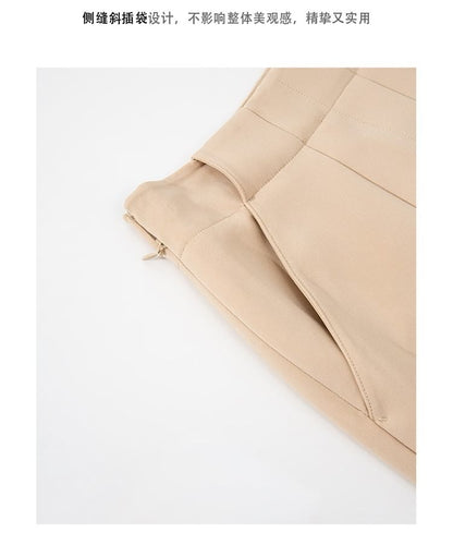 Asymmetric Sleeveless Top / High-Waisted Straight Pants