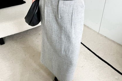 V-Neck Sleeveless Top / Straight Dress Pants / Skirt
