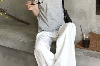 Mock Two-Piece Round-Neck Short-Sleeved Tee