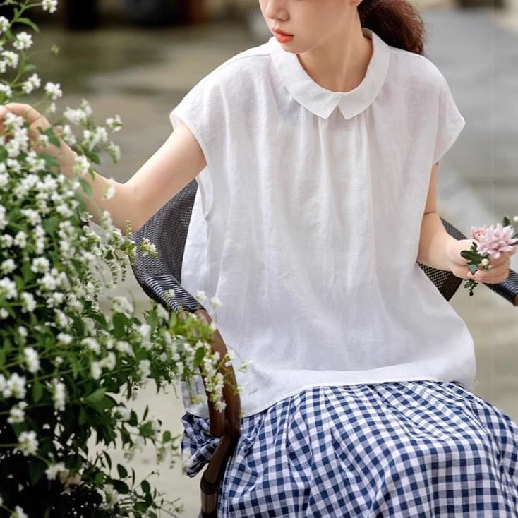 Plain Button-Back Short-Sleeved Shirt