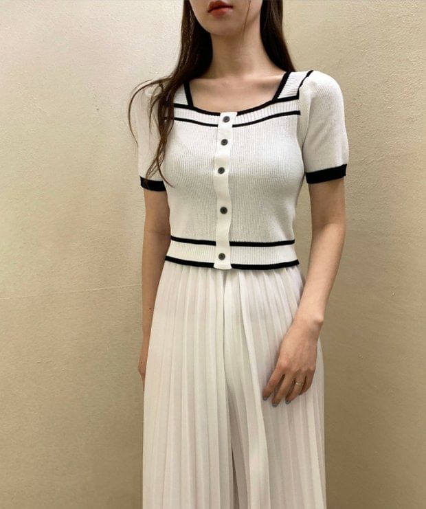 Square-Neck Contrast-Trim Button-Up Short-Sleeve Knit Top
