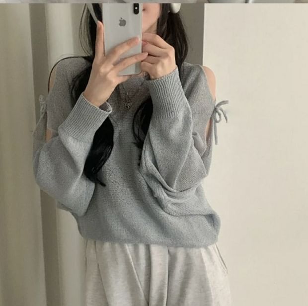 Round-Neck Cold-Shoulder Plain Long-Sleeve Sweater