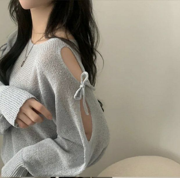 Round-Neck Cold-Shoulder Plain Long-Sleeve Sweater