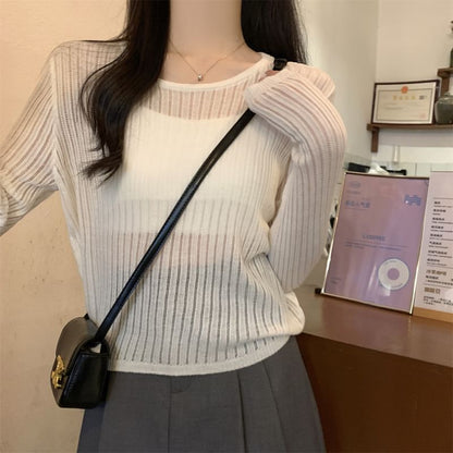 Plain Pointelle Knit Pullover with Long Sleeves and Round Crew Neckline