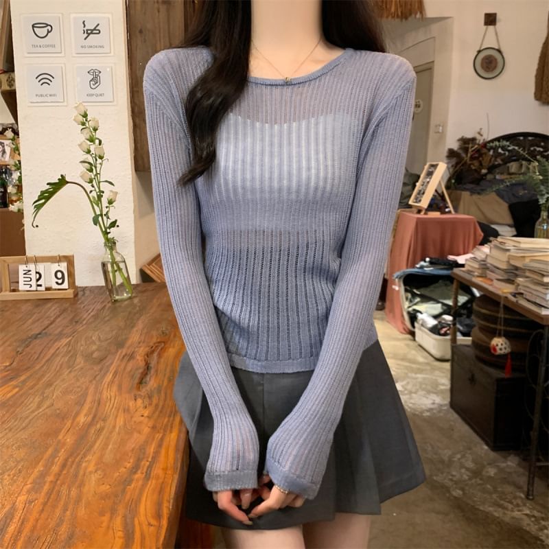 Plain Pointelle Knit Pullover with Long Sleeves and Round Crew Neckline