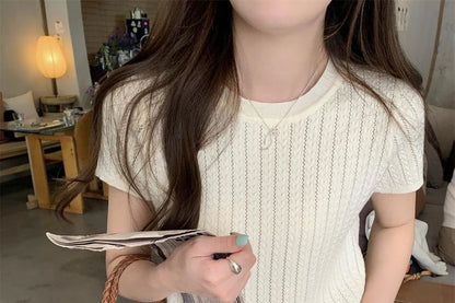 Plain Cable Knit Top with Short Sleeves and Round Crew Neckline