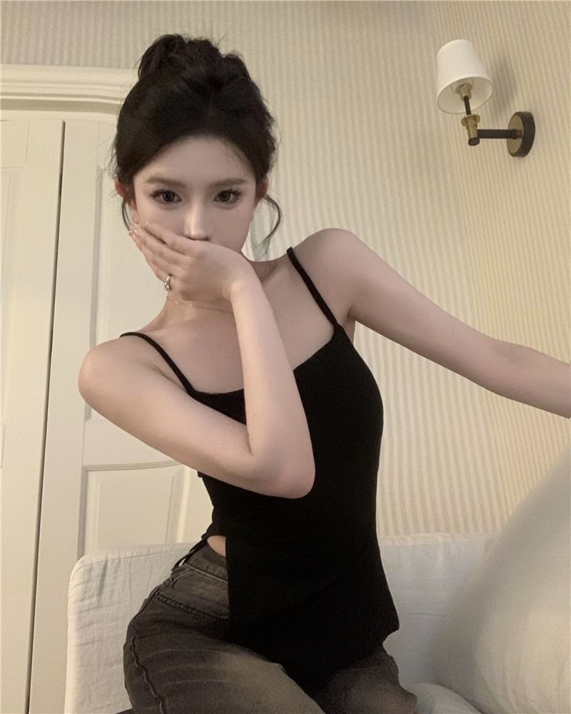 Asymmetrical Slit Padded Camisole Top with Plain Finish and Sleek Cut