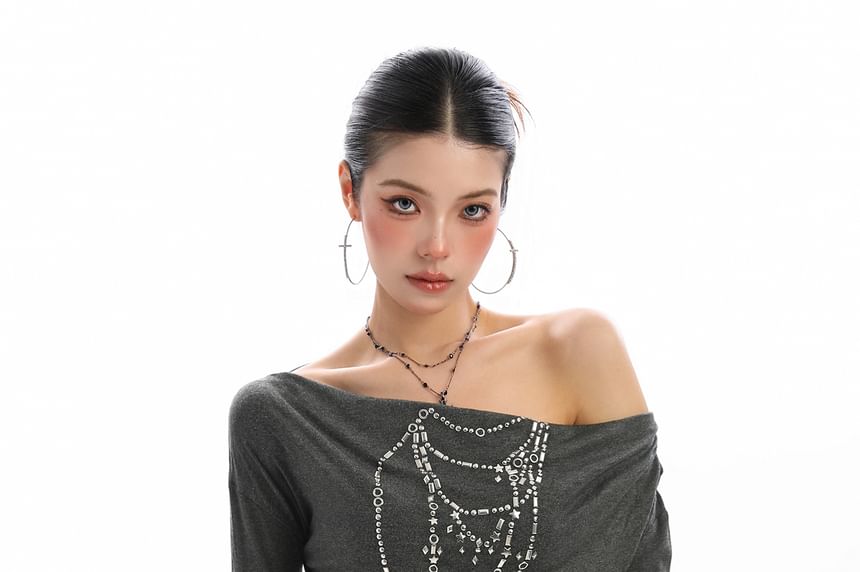 Off-Shoulder Studded Ruched Slim-Fit Long-Sleeve Tee