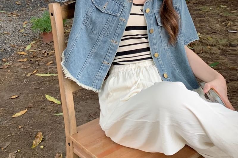 Fringed Denim Button Jacket with Short Sleeves and Collar