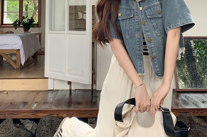 Fringed Denim Button Jacket with Short Sleeves and Collar