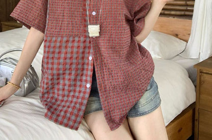 Short-Sleeved Plaid Shirt with Pocket Detail