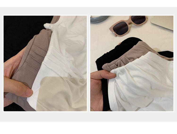 Sleeveless Plain Neck Top Mock