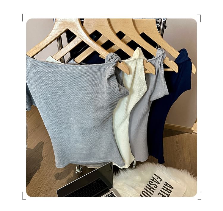 Asymmetrical Short-Sleeve Plain Tee