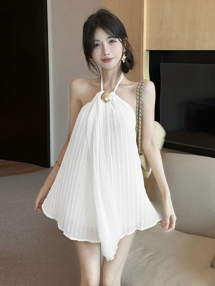 Pleated Halter Top with Clean Plain Finish and Flattering Silhouette