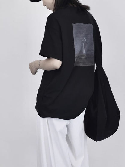 Twisted Plain Tee with Short Sleeves and Classic Crewneck Design
