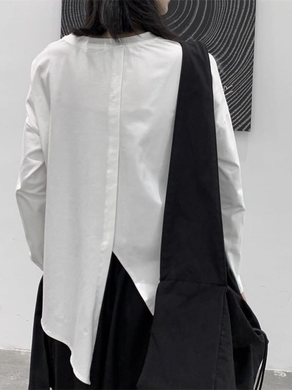 Asymmetrical Plain Shirt with Long Sleeves and Contemporary Silhouette