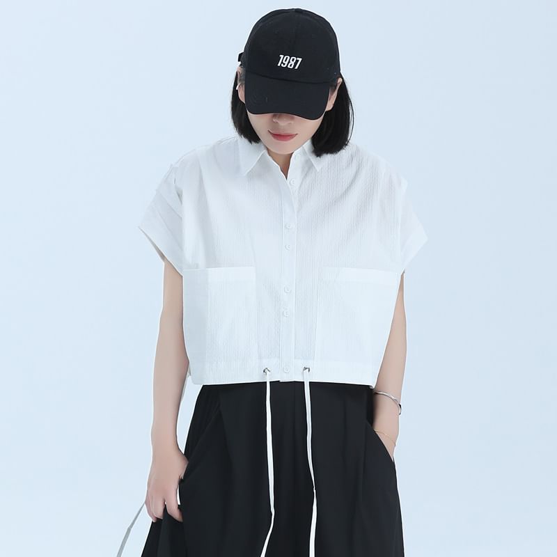 Pocketed Plain Shirt with Short Sleeves and Relaxed Casual Fit
