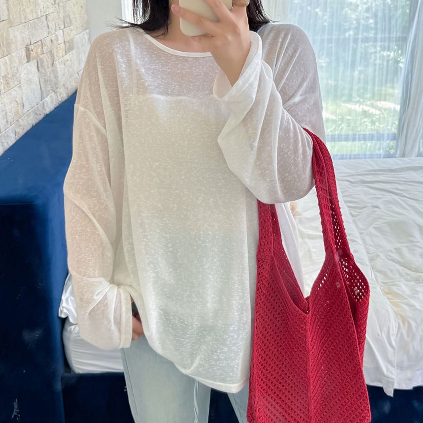 Plus Size Long Sleeve Round Neck Open Back Plain Tee