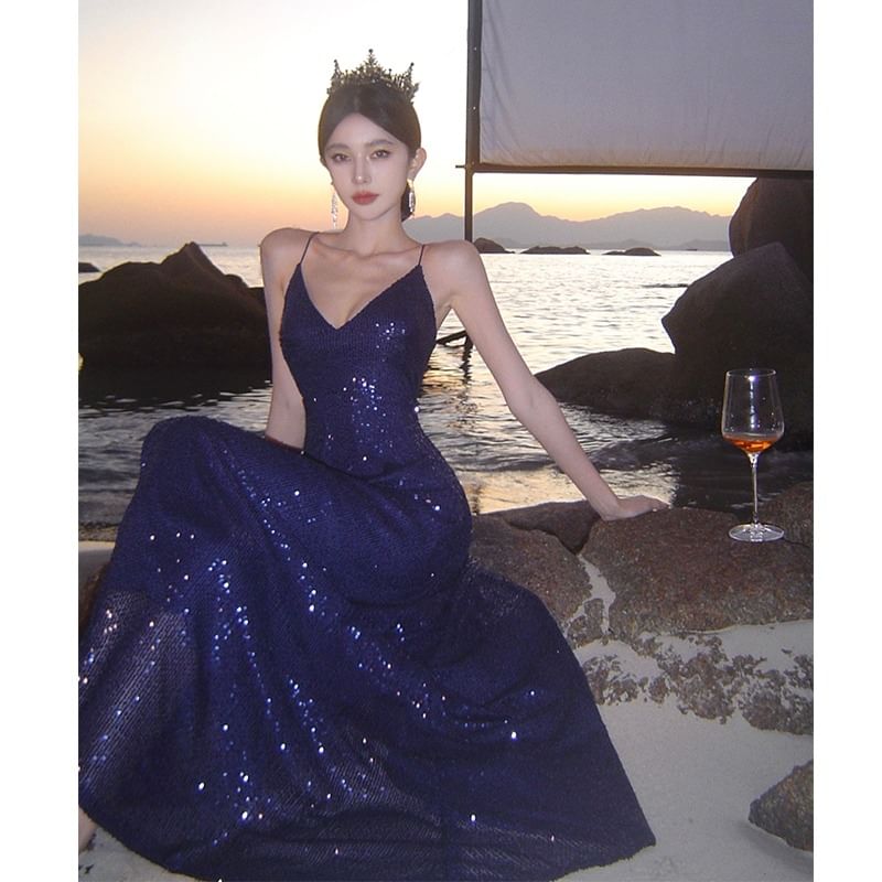 Spaghetti Strap V-Neck Plain Sequin Slit A-Line Evening Dress