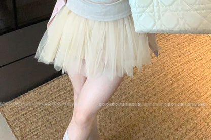 Lace Trim Light Jacket Over Cami