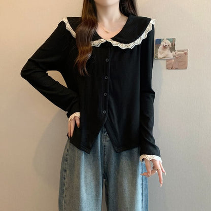 Long-Sleeve Ribbed Button Lace Top