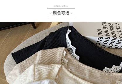 Scoop Neck Lace Trim Tee